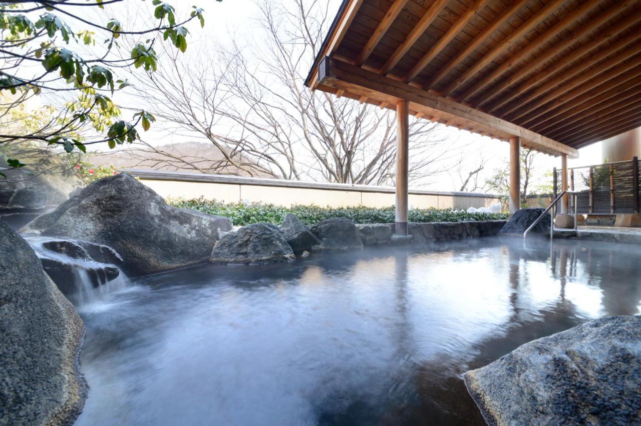 Iizaka Onsen Surikamitei Ohtori Hotel Fukushima  Exterior photo